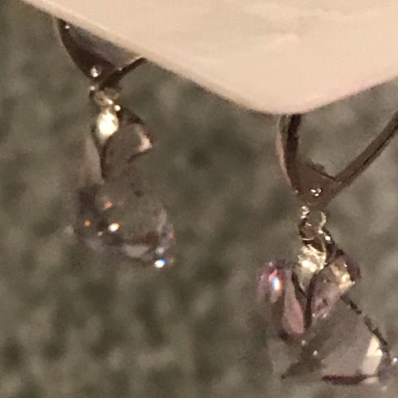 I Am’s Brilliant CZ Earrings! - Picture 5 of 6